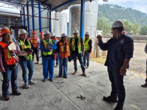 EMPRESAS FORESTALES COMUNITARIAS ALÍAN ESFUERZOS PARA FORTALECER LA CADENA DE VALOR DE LA RESINA EN MÉXICO